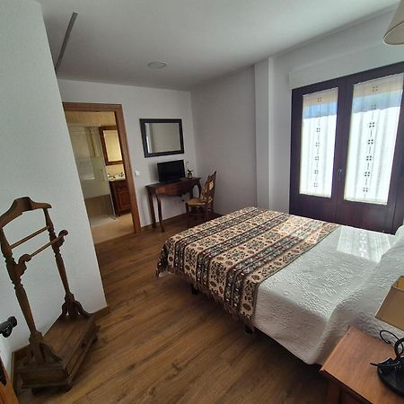 Apartamentos Rio Almar El Cabaco Luaran gambar