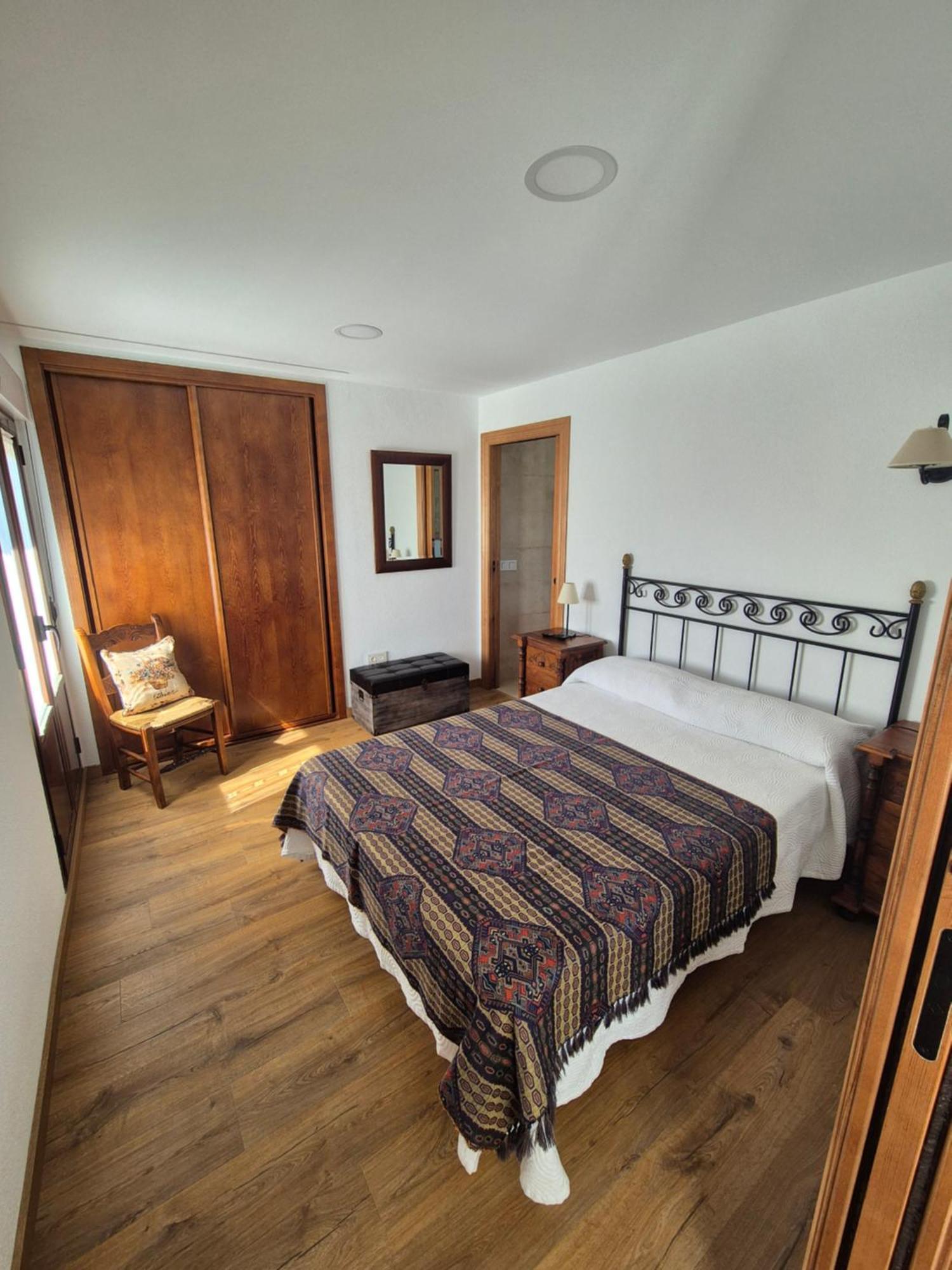 Apartamentos Rio Almar El Cabaco Luaran gambar