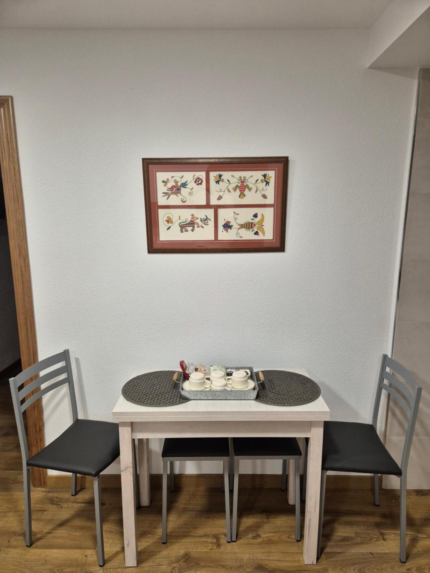 Apartamentos Rio Almar El Cabaco Luaran gambar